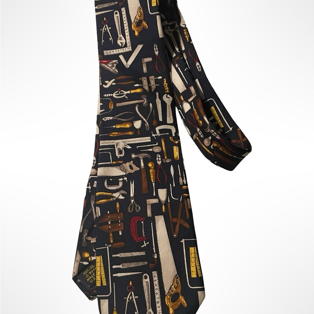 Tool Pattern Necktie
